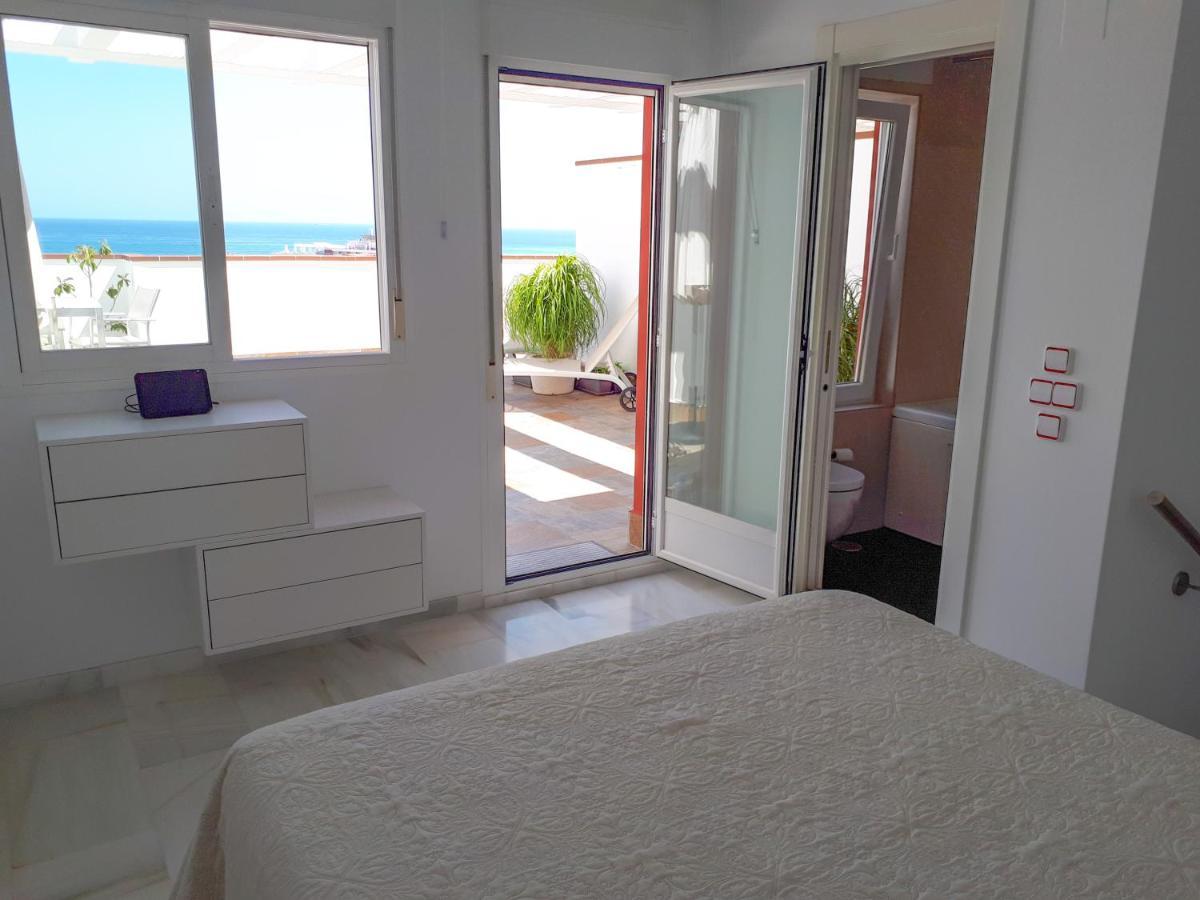 Apartament Atico Duplex Con Vistas Al Mar. Dos Plazas De Garaje Torremolinos Zewnętrze zdjęcie