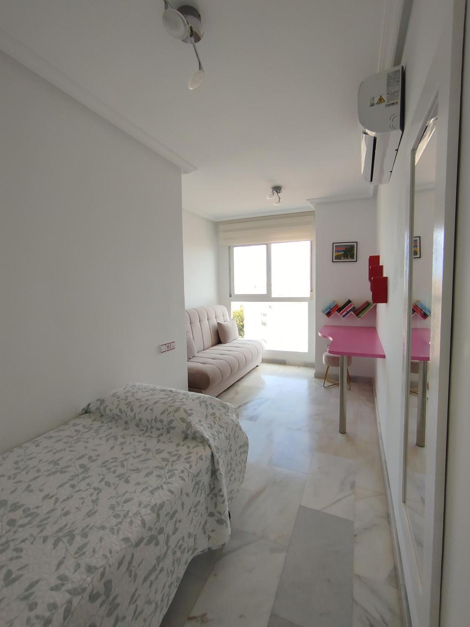 Apartament Atico Duplex Con Vistas Al Mar. Dos Plazas De Garaje Torremolinos Zewnętrze zdjęcie