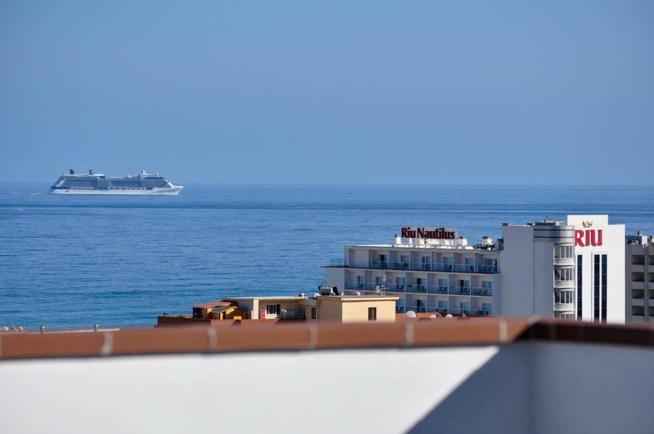 Apartament Atico Duplex Con Vistas Al Mar. Dos Plazas De Garaje Torremolinos Zewnętrze zdjęcie